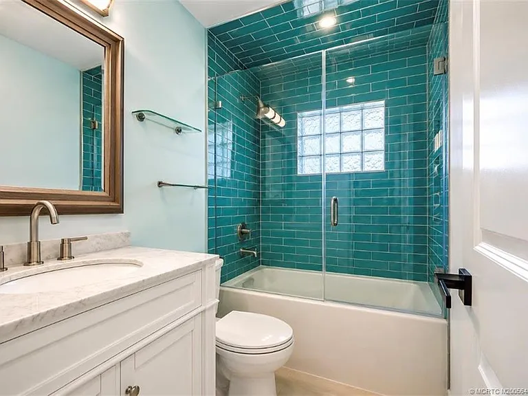 4245 NE Sunset Dr — Photo 8