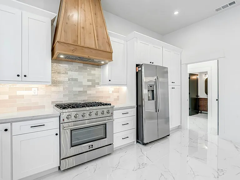 406 Sierra Ave — Photo 10