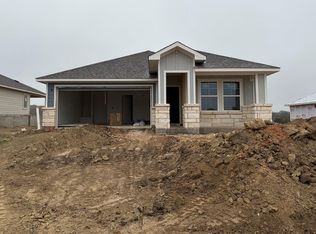 305 Gristmill Rd, Burnet, TX 78611