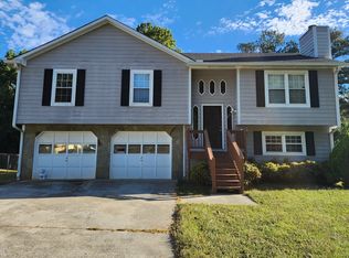 1200 Country Park Dr, Douglasville, GA 30134