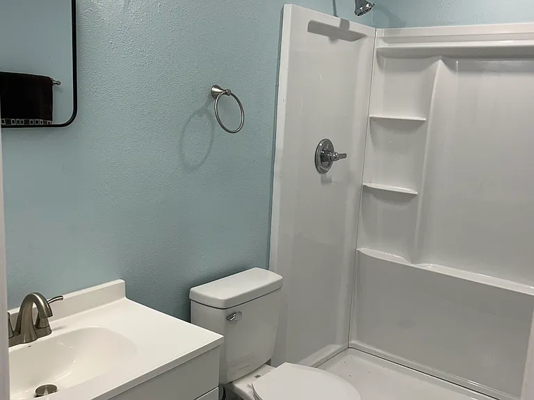 8735 N Doris Ave — Photo 11