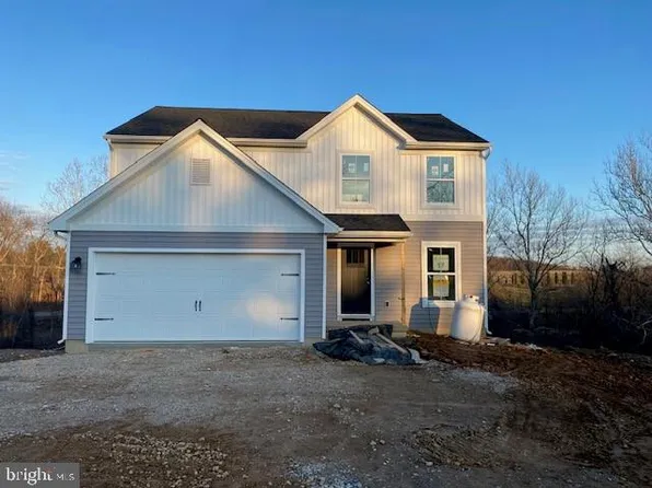 18016 Dave Anne Cir, Stewartstown, PA 17363