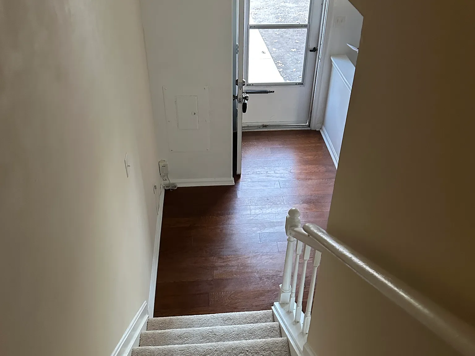 4453 Eagle Ct — Photo 2