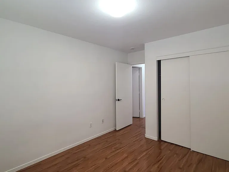 8944 Rutherford Grove St — Photo 11