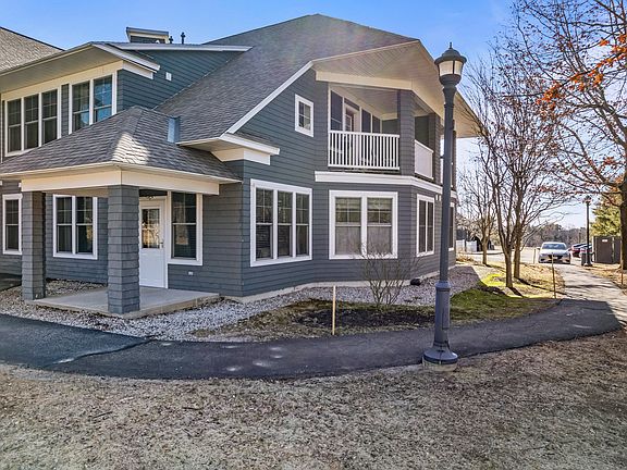 2nd image of 7 Camperdown Elm Drive #B1