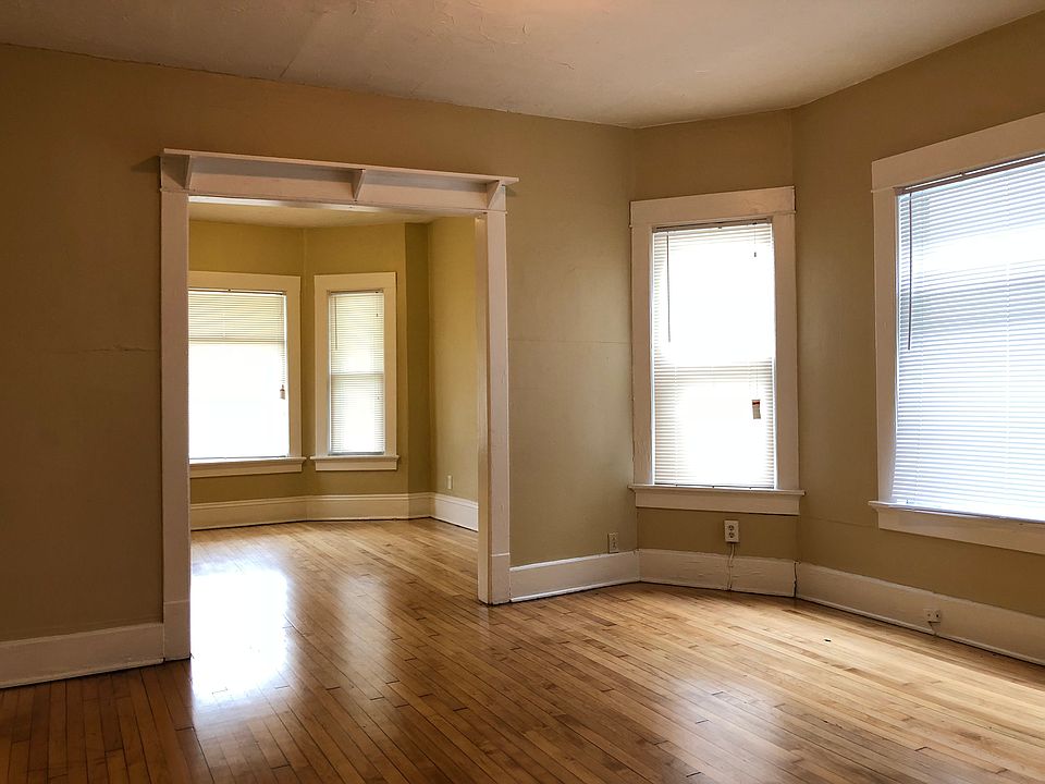 1st image of 3457 N Oakland Ave