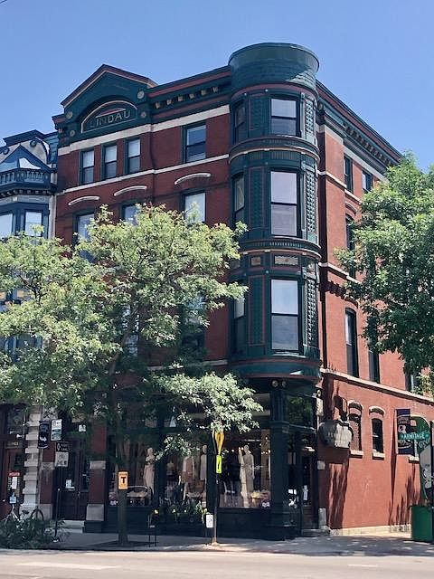 1st image of 925 W Armitage Ave #3
