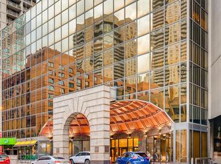 10 E Ontario St APT 1710, Chicago, IL 60611