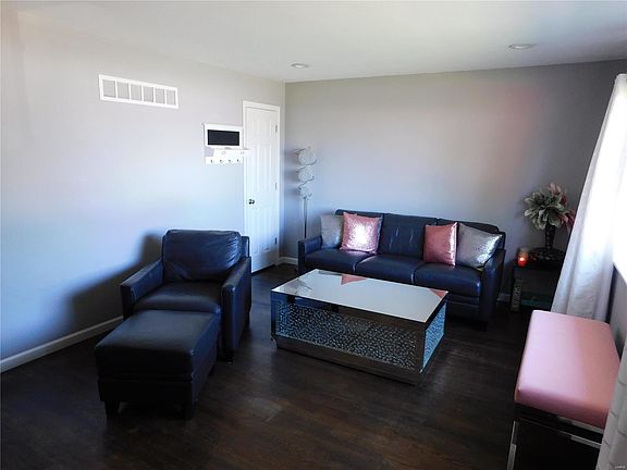 4th image of 2040 Flamingo Dr