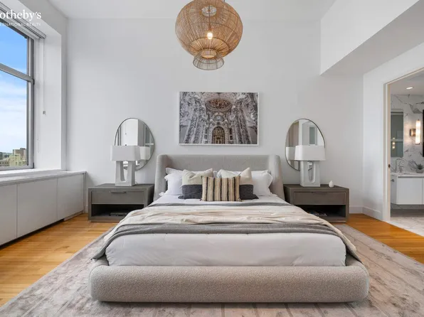 252 7th Avenue image 9 of 24