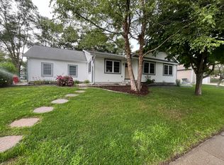 305 River St, Spring Lake, MI 49456