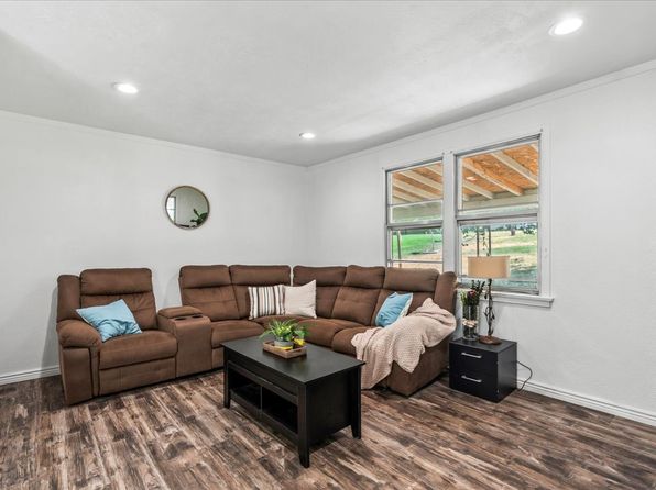 3868 Grandview Dr, Ogden, UT 84403
