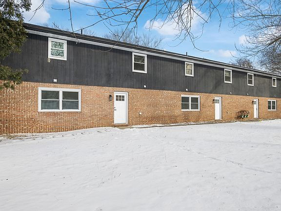 View from left side of 4519 exterior