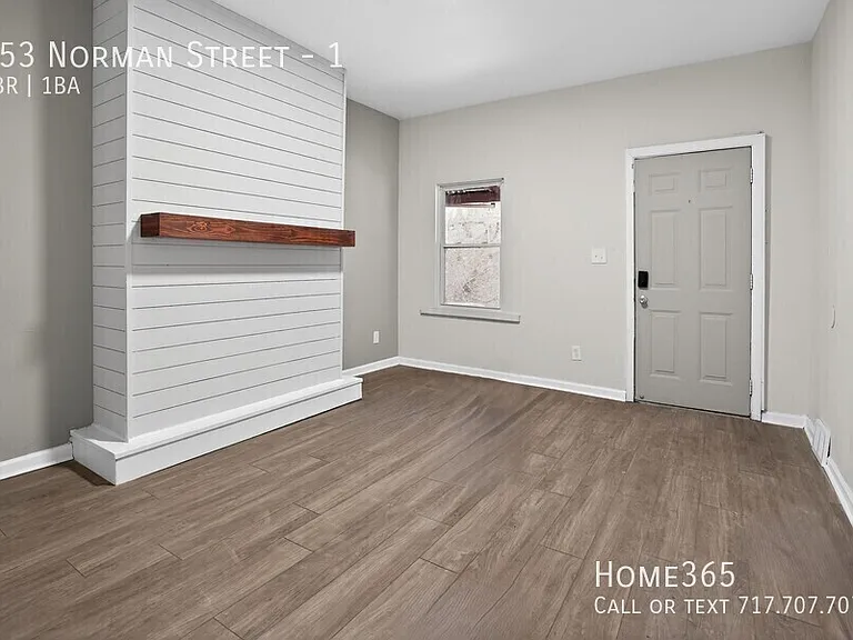 553 Norman St #1 — Photo 3
