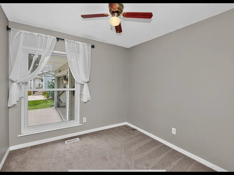 1410 NW Pebble Dr — Photo 9