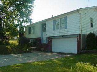 1054 Frost Rd, Streetsboro, OH 44241
