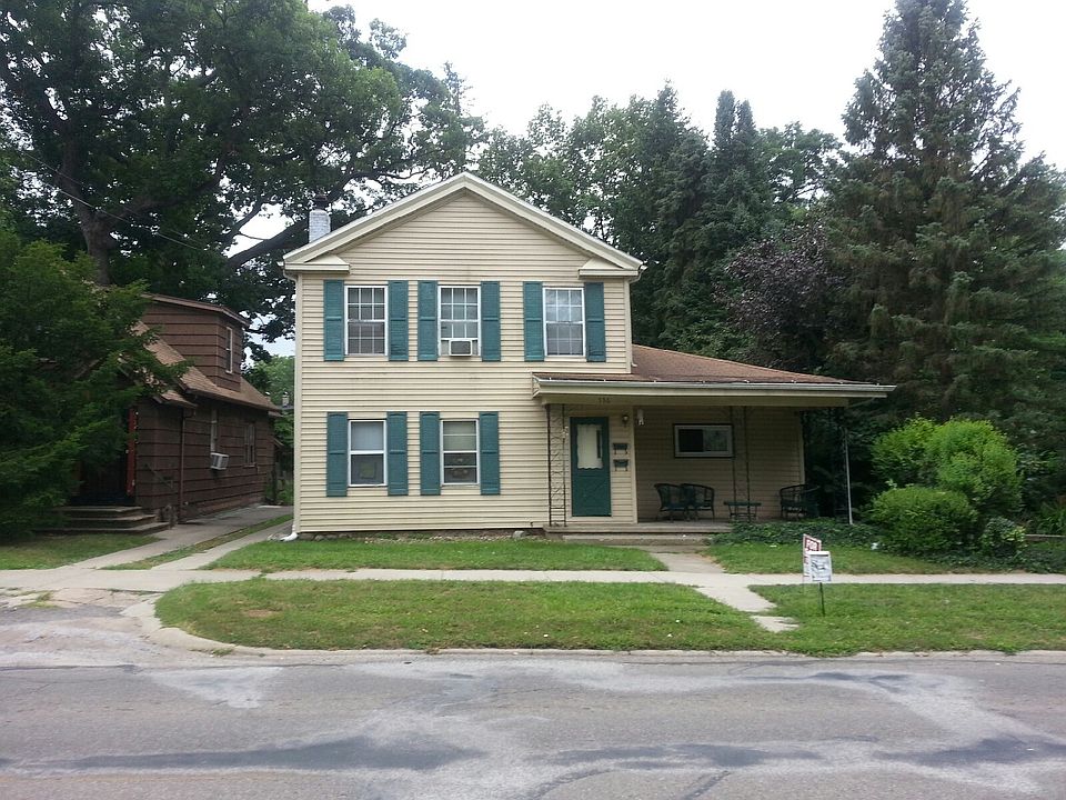 1st image of 536 Broadway St