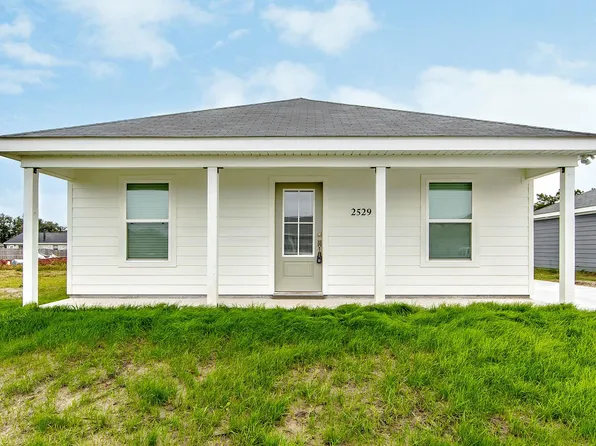 2529 Pineneedle St, Thibodaux, LA 70301