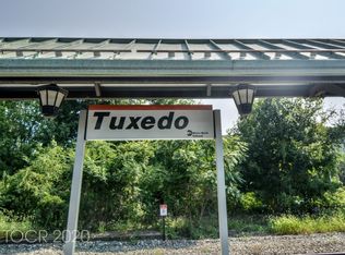 10 Sparten Pl #A, Tuxedo Park, NY 10987