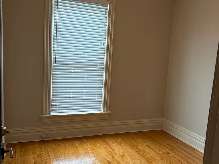 420 Tusculum Ave #2 — Photo 9