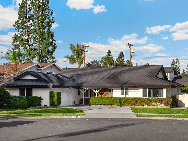 2150 Tynes Dr — Photo 30