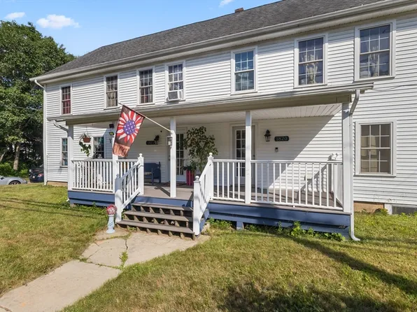 1820-1822 Barre Rd, Gilbertville, MA 01031