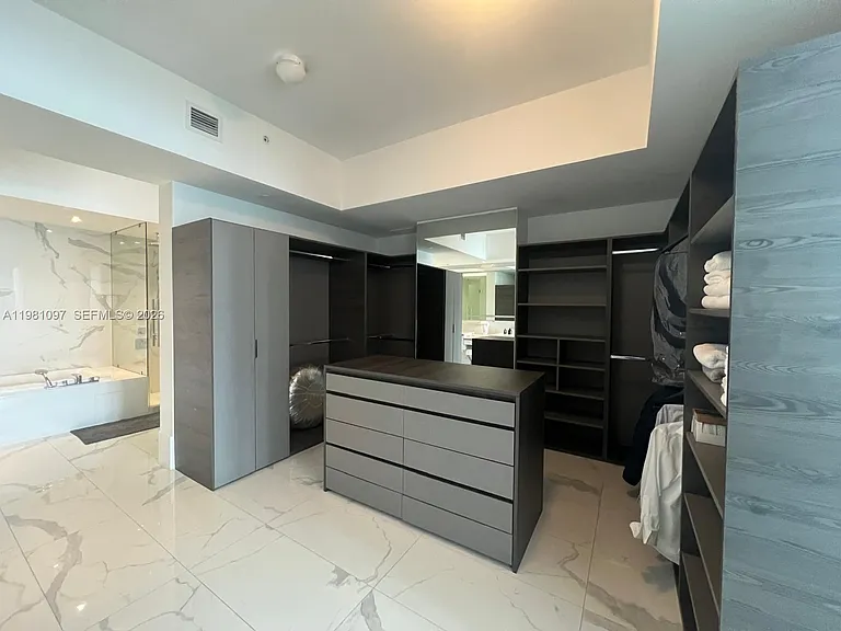 5500 Island Estates Dr #504 — Photo 32