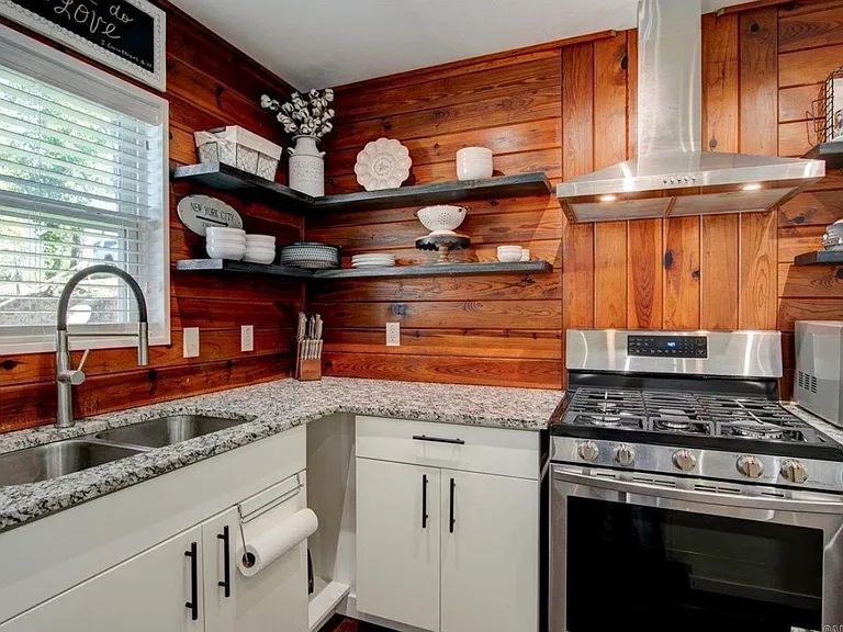 565 Lakeland Dr — Photo 21