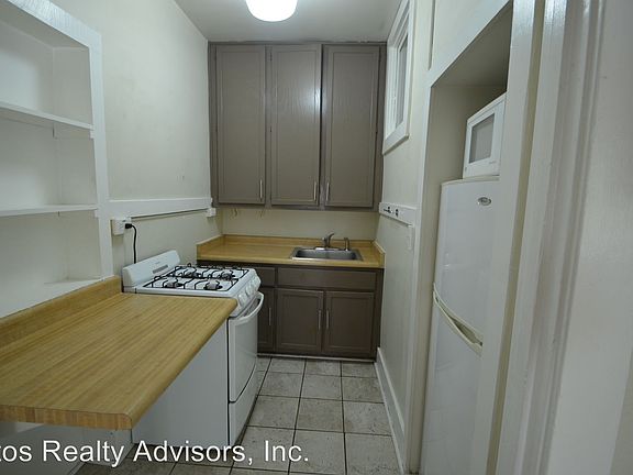 5th image of 240 E 19th Ave APT 22