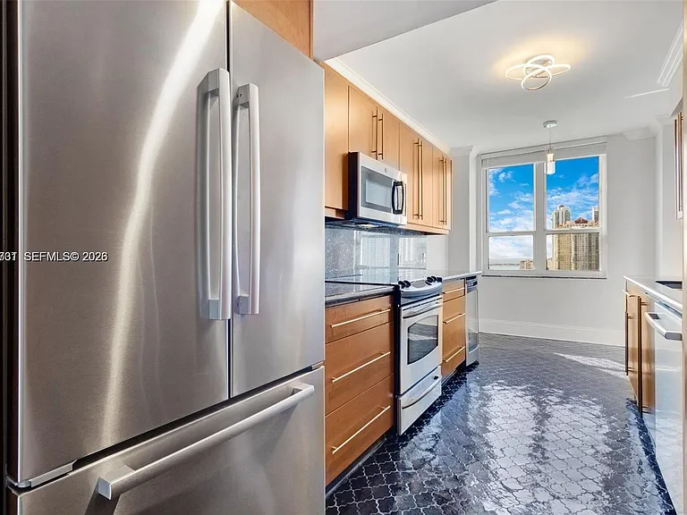 701 Brickell Key Blvd #2103 — Photo 13