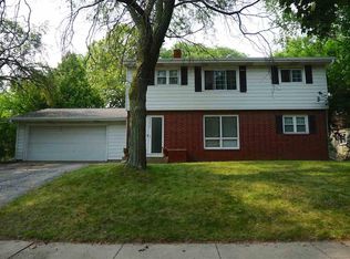 4402 Dwight Dr, Madison, WI 53704