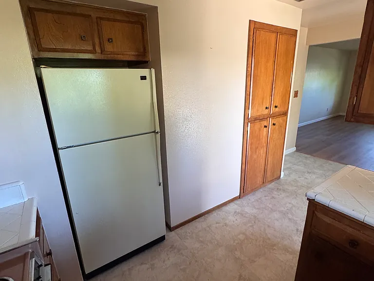 33-35 Simmons Way — Photo 11