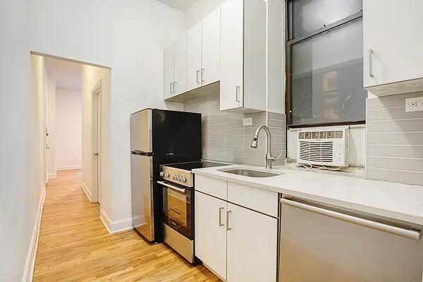 Rented by Creed Realty Group | media 10