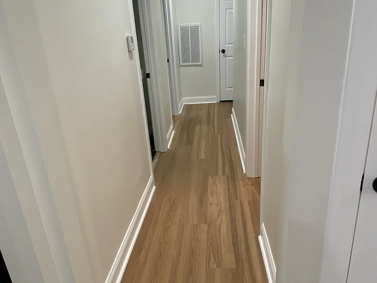9233 Shadowood Ln — Photo 3