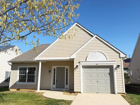 49 Wagon Wheel Ln, Columbus, NJ 08022