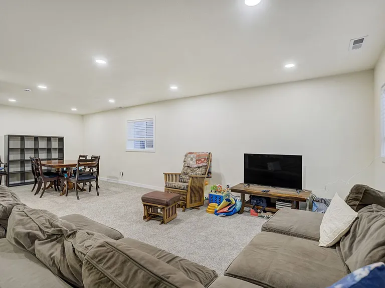 6244 Gemfield Dr — Photo 21