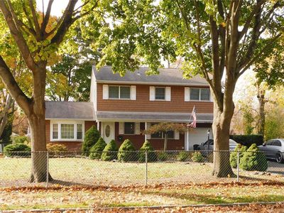 1430 Manor Lane, Bay Shore, NY, 11706