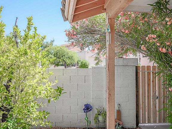 5th image of 1648 E Villa Maria Dr