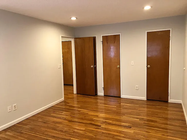 W Elizabeth Ave — Photo 14
