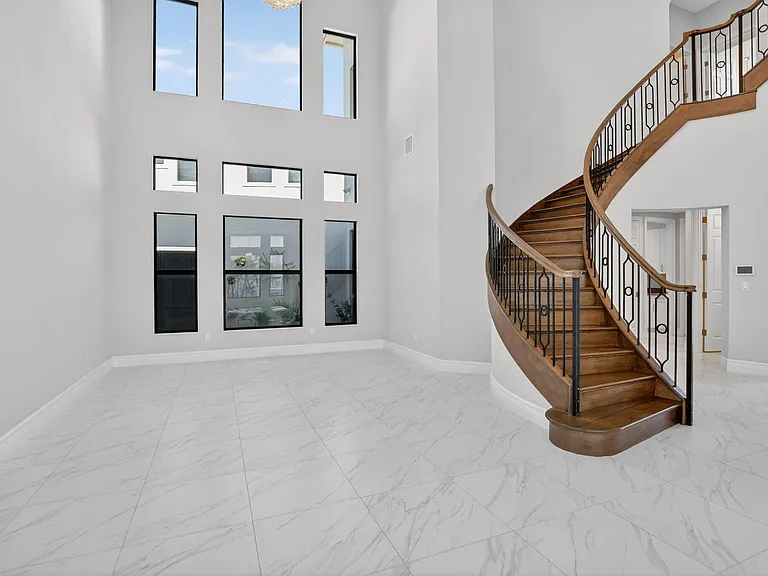 9168 Benedetta Pl — Photo 20