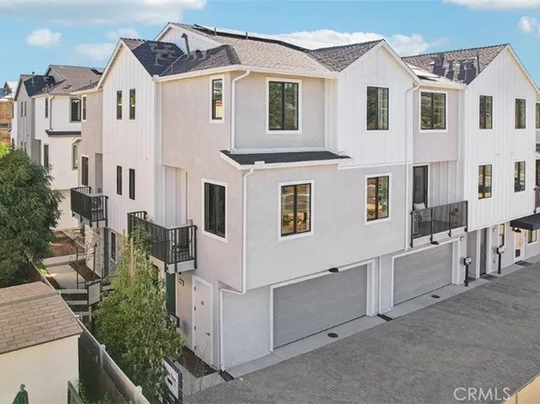 2338 Golden Blaze Gln, Escondido, CA 92025