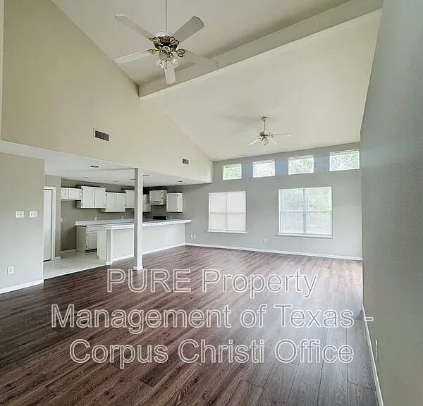 4006 Panama Dr — Photo 9