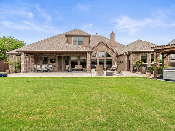 2nd image of 1640 Stillhouse Hollow Dr