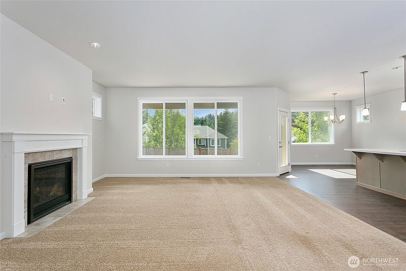 5th image of 4112 23rd Street SE
