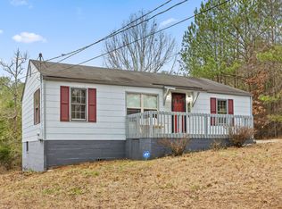 145 Davis Rd, Chickamauga, GA 30707