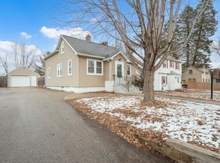 201 10th St SE, Rochester, MN 55904