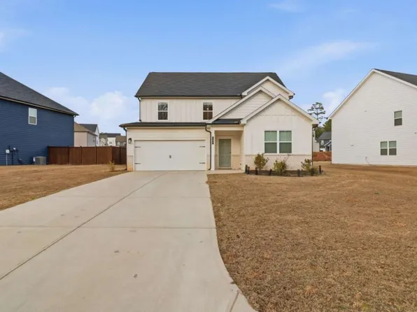 369 Summerwood Ln, Dawsonville, GA 30534