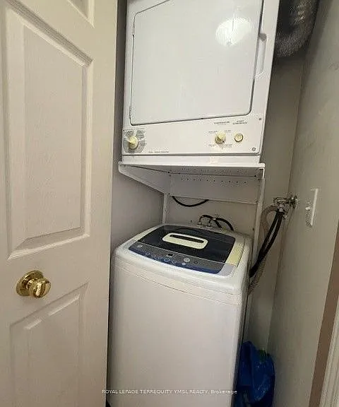 23 Lorraine Dr #1809 — Photo 4