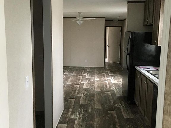 3rd image of 1411 N Park Ave #28