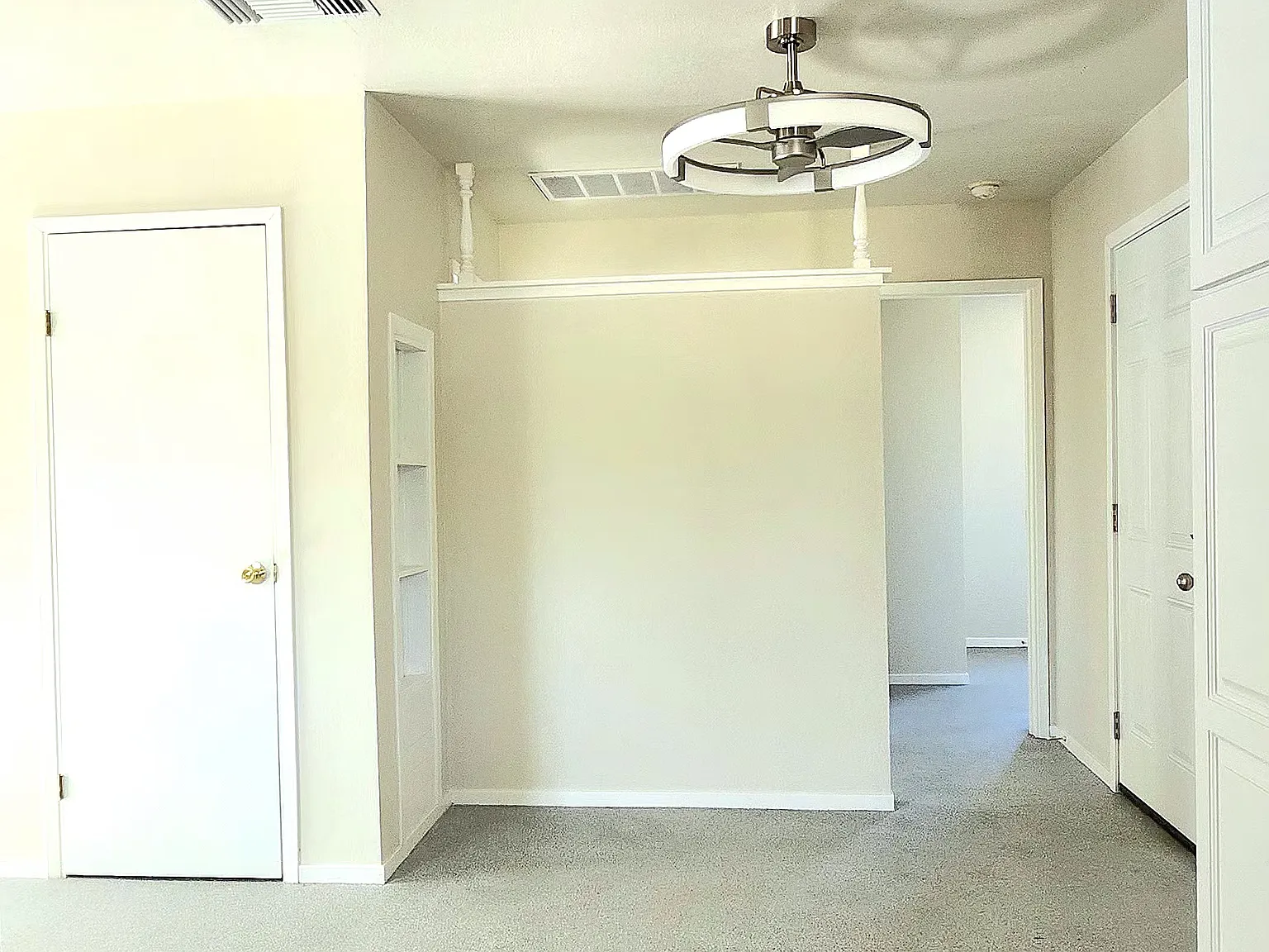 2 bed, 680 sqft, $1,900 — Photo 4